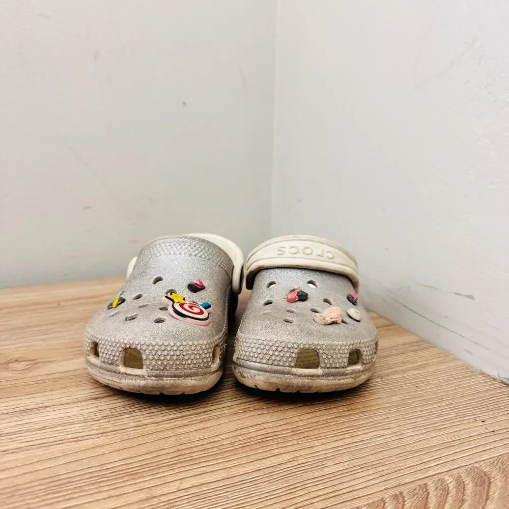 Crocs Silver Classic Glitter Clogs With Charms Girls Size 9
